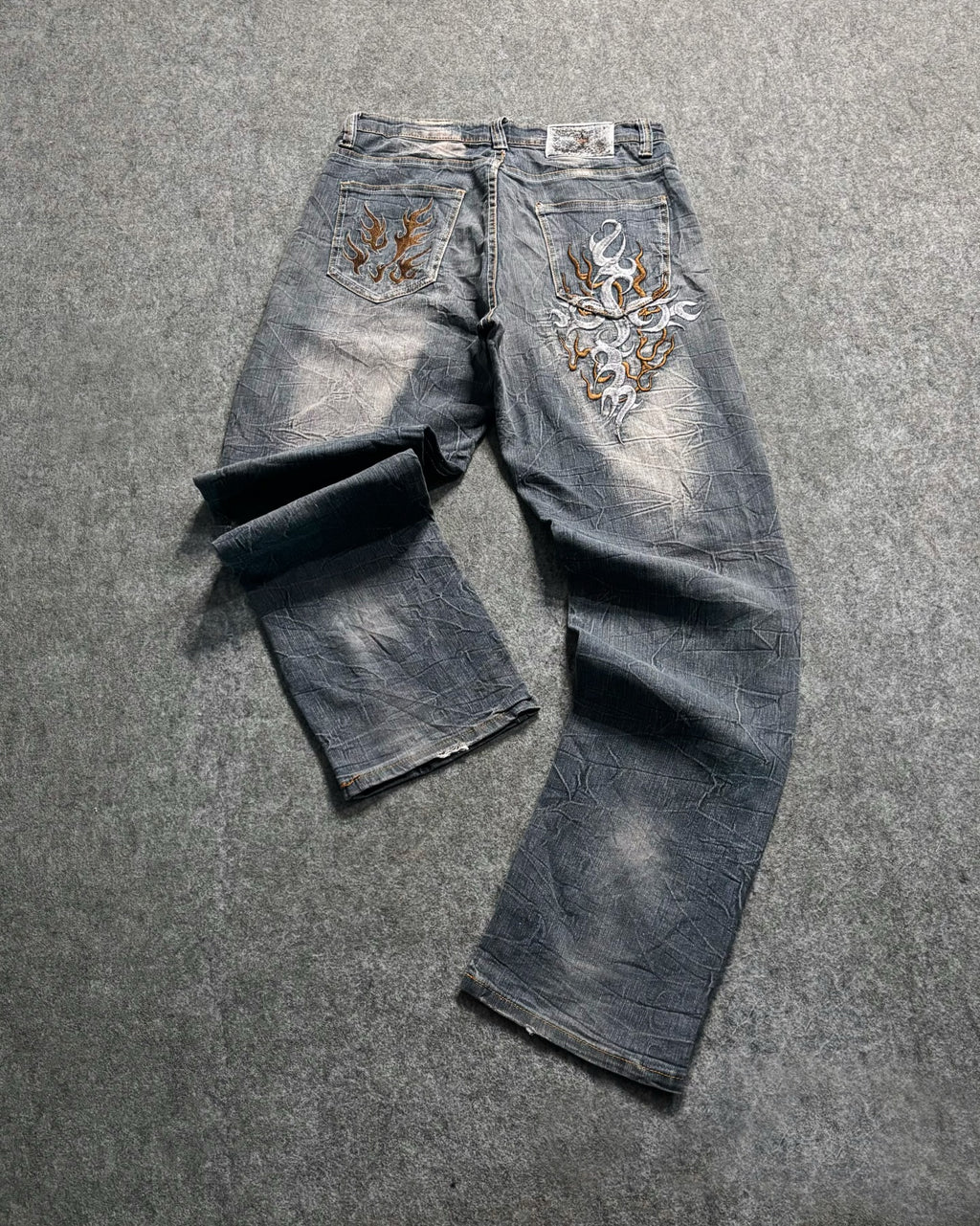 (RARE)Y2k ACID EMBRODIERY PREMIUM DENIM 🔥 PREMIUM QUALITY