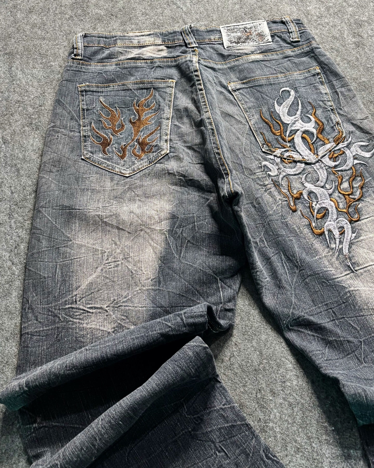 (RARE)Y2k ACID EMBRODIERY PREMIUM DENIM 🔥 PREMIUM QUALITY